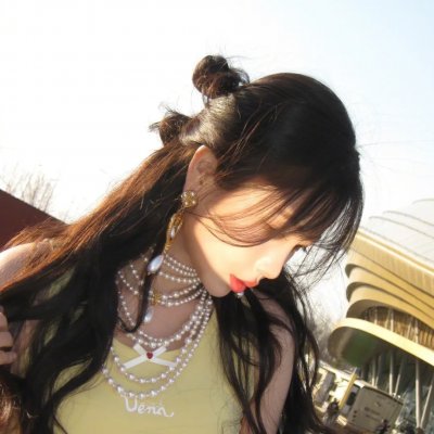 现代豪放女